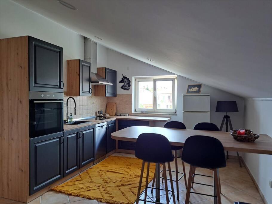 Appartement Battistella'S Near The Sea à Rovinj Extérieur photo
